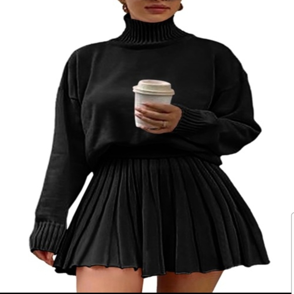 Jenisso Womens Black 2 Piece Outfit. XS. NWT